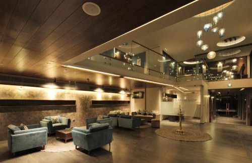 Sulthan Bathery Hotel | GRANDE IRIS