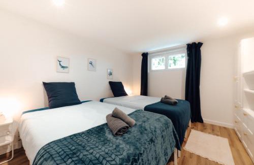 Nieul-sur-Mer House | Grande maison & annexe, à deux pas de la Rochelle