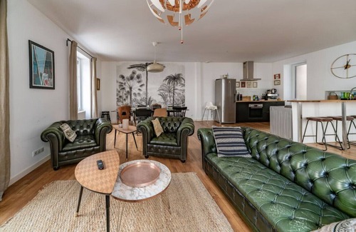 Cœur de Ville House | Grande Maison design, centre ville, terrasse