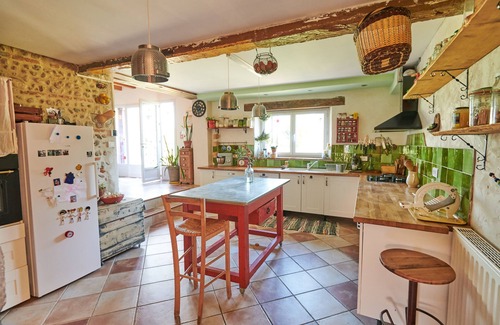 Goutevernisse House | Grande Maison Pleine de Charme, Idéale Pour 4 Familles