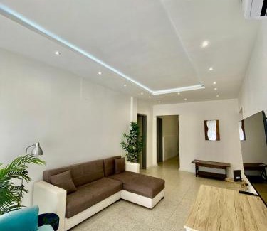 Zona XXIV Fonte Ostiense Apartment | Grande Rifugio Apartment - zona Eur