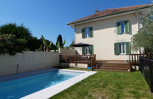 Saint-Lon-les-Mines House | Grande Villa Avec Jaccuzzi