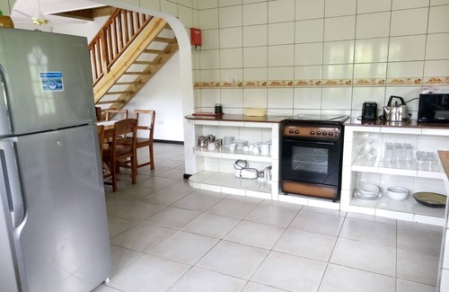 La Digue Villa | Grande Villa Corossol 3-10pers