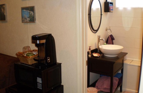 Marshallville Bed & Breakfast | Grandeur Farm Retreat