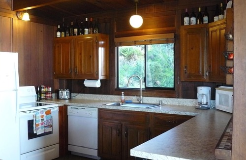 Manchester House | Grandma's Spectacular Beach Cottage