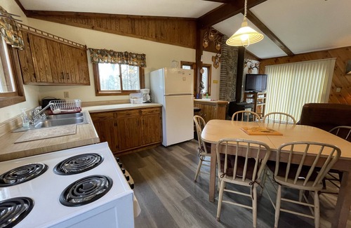 Montreal House | Grandpa Jim's Cabin - Close to The Gile Flowage/On ATV Route