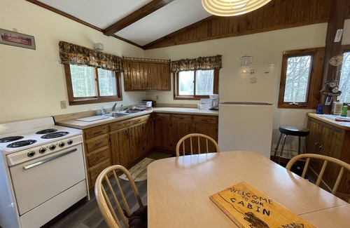 Montreal House | Grandpa Jim's Cabin - Close to The Gile Flowage/On ATV Route