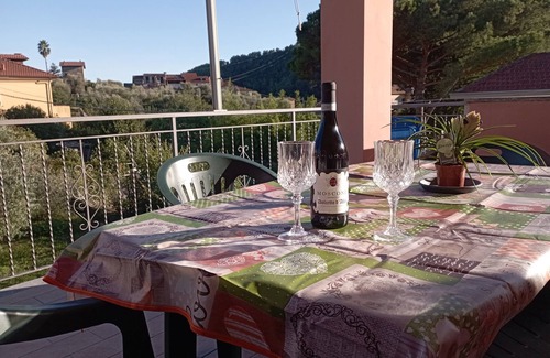 Andora House | Grandparents' House Apartment
