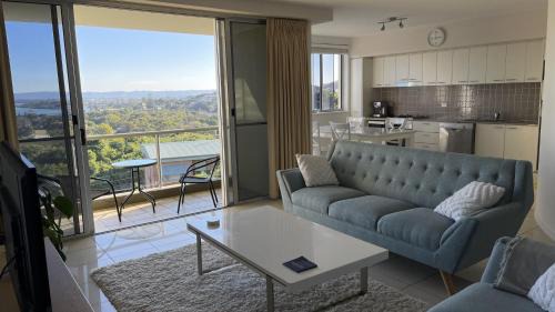 East Ballina Hotel | Grandview 307- Premium River and Ocean Views