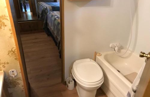 South Fork Cabin | Grandview Cabins & RV Resort