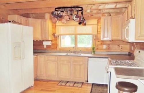 Coventry House | Grandview Chalet in Northeast Kingdom, Access to VAST & VASA Trails on Site