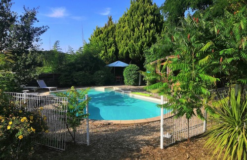 Coux-et-Bigaroque-Mouzens House | Grange et Gîte au Calme Avec Terrasses et Piscine, Idéal Pour Séjour Familial