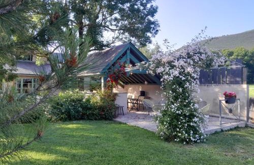 Arreau House | grange rénovée en gîte/maison/chalet