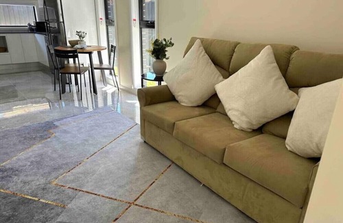 Kingswood House | Granny Guest house Sydney Blue Mountain