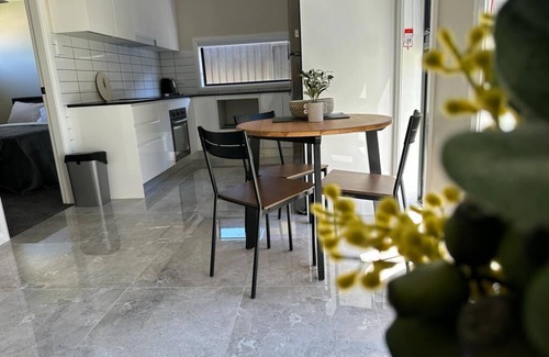 Kingswood House | Granny Guest House Sydney Blue Mountain