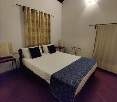 Anjuna Hotel | Granpa's Inn Hotel Bougainvillea