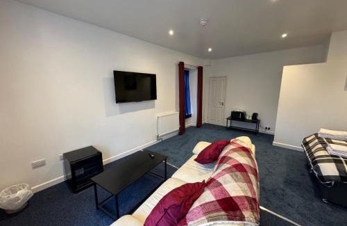 Cullen Hotel | Grant Arms Hotel
