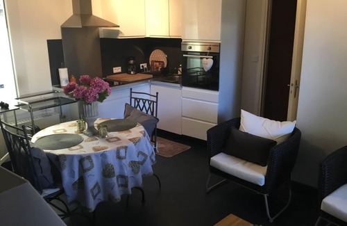 Lingreville House | Granville Sea cottage with trees, 46 m2 (2 pers)