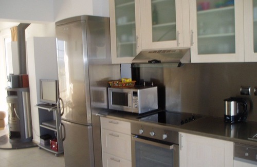 Pilalimata Villa | Grapevines 10 Seaview Villa . Quiet and peaceful, relax and chill out