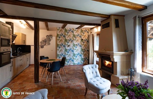 La Neuville-aux-Bois House | Gravelette - La Neuville-aux-bois