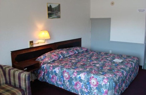 Benton Hotel | Gray Plaza Motel