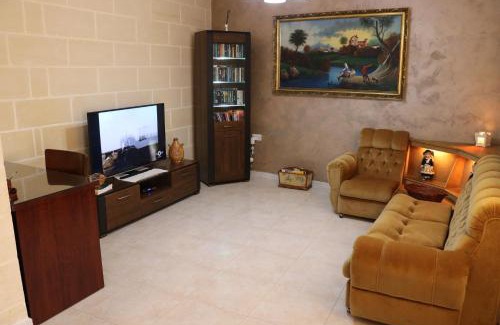 Zabbar Apartment | Grazzja Traditional Apartment