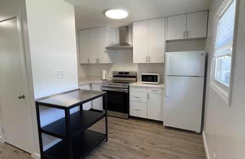 Zanesville Apartment | Great 2-Bedroom with Access to Many Hospitals