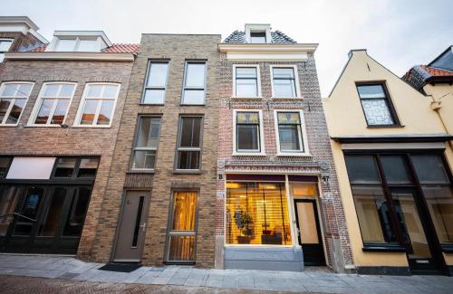 Tiel Apartment | Great 95m2 Two-Bedroom Apartment - WE39