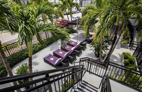 North Beach House | Great Amenities! 3 Studio Suites Near Bal Harbor Beach! Pets Allowed!
