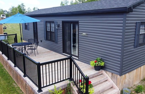 Otonabee-South Monaghan Cottage | Great Blue Resorts -Bellmere Winds Resort - Rice Lake - 3 Bedroom Cottage