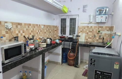 Jubilee Hills Apartment | great CoupleFriendly family 2bhk Banjarahills rd3