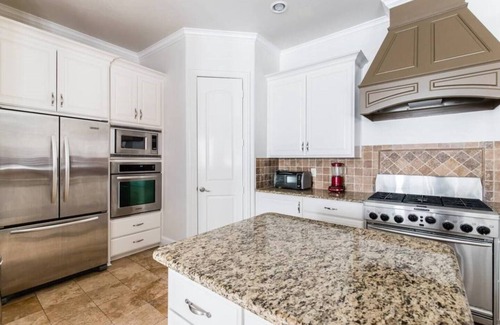 Lower Greenville House | Great Dallas Home, Fantastic for Groups
