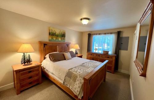 Sandpoint House | Great downtown Sandpoint location!