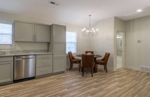 Greenwood Apartment | Great East Nashville Location