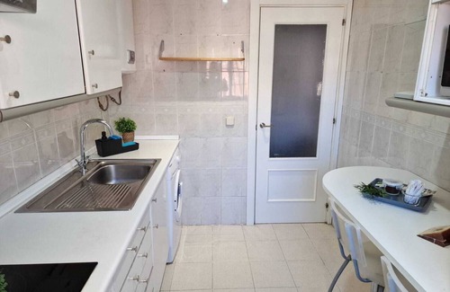 Fuente el Saz de Jarama Apartment | Great apartment with pool