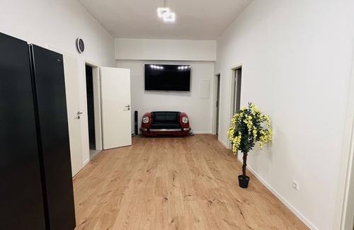 Erwitte Apartment | Great Flat 6 Beds 3 Bedroom Parking Wifi