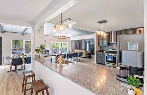 Lake Ozark House | Great for Bachelor/ette parties and Family Gatherings!