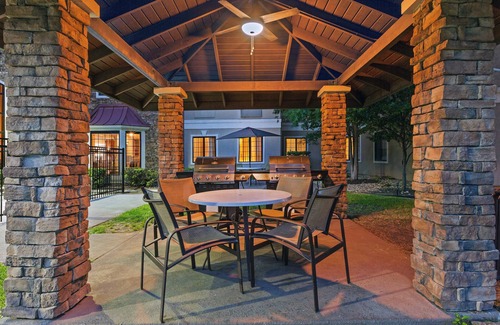 Round Rock West Condo | Great for Business Travelers! Quiet Suite + FREE Buffet Breakfast