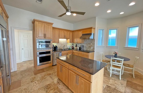 Villa Segunda House | Great for Families! Spacious Open Floor Plan, Private Pool-Easy Beach Access!