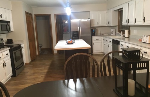 Camelot Estates House | Great for families!