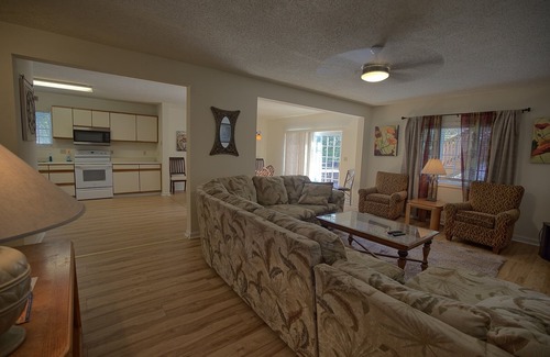 Caine Woods House | Great for Large Extended Families In North Ocean City - Sleeps 18!
