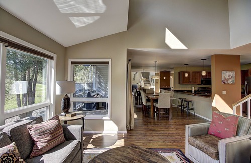 Columbia Falls House | Great Golf, Great Location, and Great Memories.