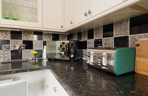 Blacon House | Great home by Chester Greenway. W/ EV Charger.