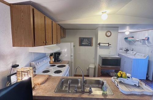 Linden House | Great Hunting, Fishing and Family Vacation Getaway