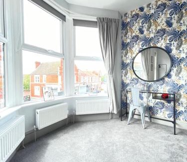 Pill House | Great located Victorian house with all amenities