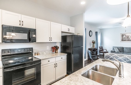 Gallatin House | Great Location! Brand new place! in Gallatin TN Close to everything.