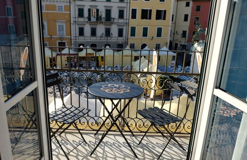 Sarzana Apartment | Great location overlooking the vibrant square Piazza Matteotti, Sarzana SP Italy