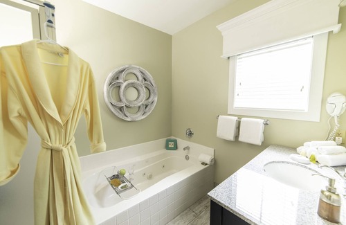 Lackey Resort | Great location, Two bedroom safe and secure