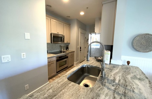 Rosemary Beach Condo | Great rates in Rosemary Beach, 2 bikes; beautiful condo overlooking green space!