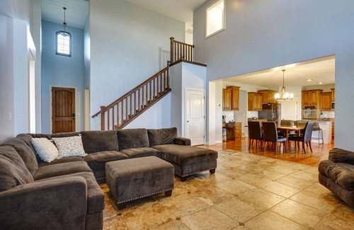 Kaysville House | Great Salt Lake House: 5,000 Sq Ft, Mtn Views!